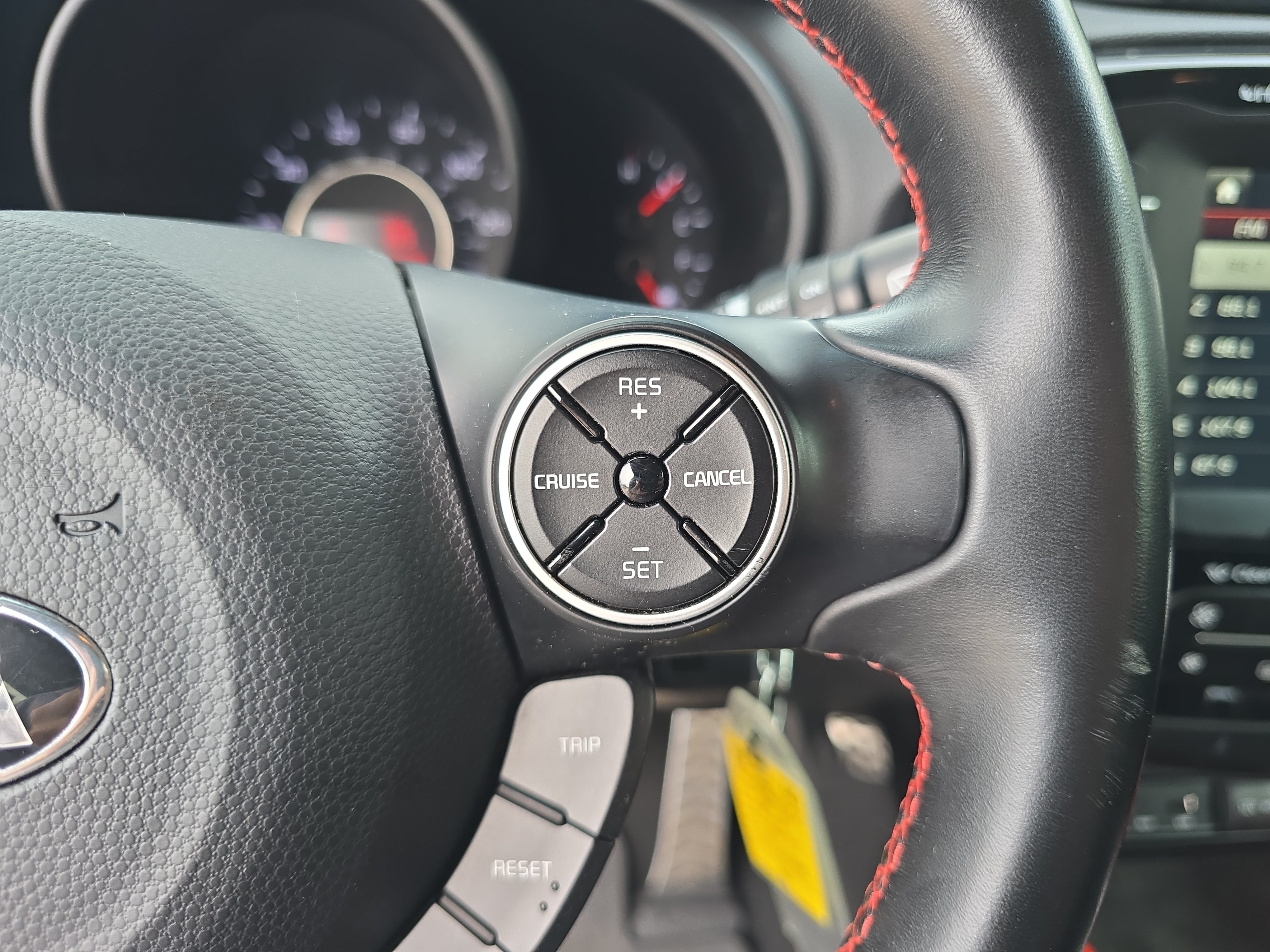 Used 2014 Kia Soul + FWD image 17