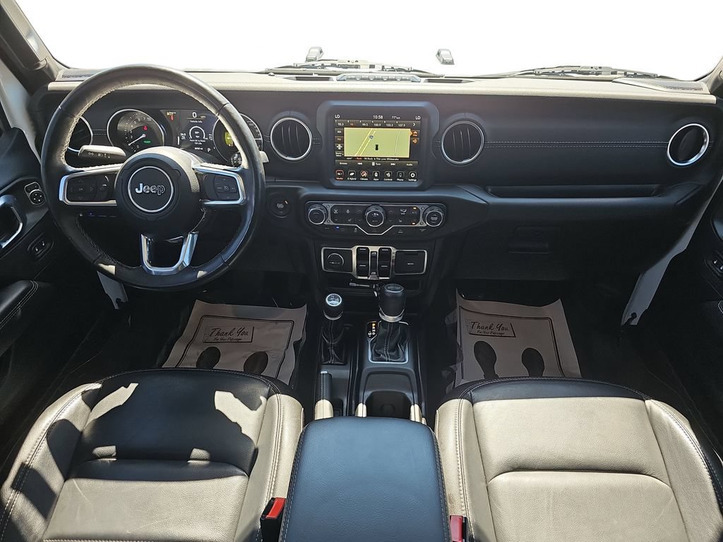 Used 2022 Jeep Wrangler Unlimited Sahara w/ Cold Weather Group AWD/4WD image 13