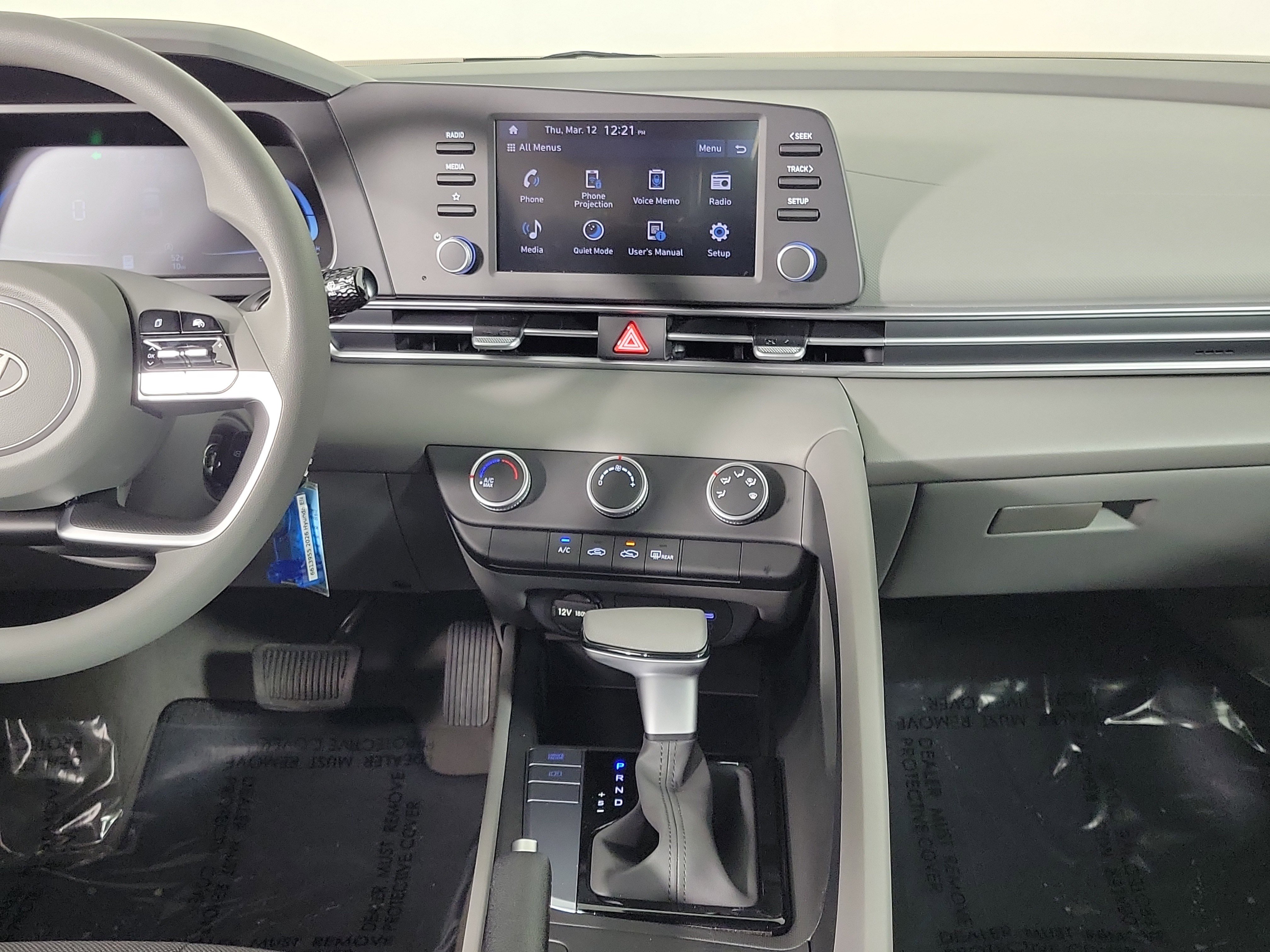 New 2026 Hyundai Elantra SE image 9