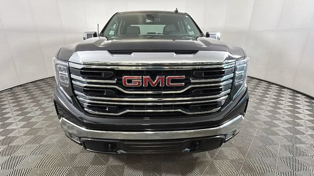Used 2023 GMC Sierra 1500 SLT w/ SLT Convenience Package AWD/4WD image 7