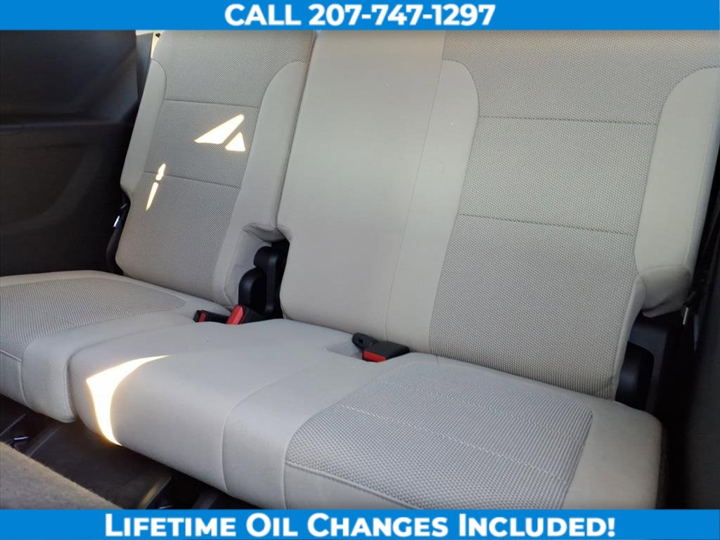 Used 2023 Chevrolet Traverse LS image 14