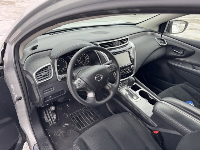 Used 2020 Nissan Murano S image 4
