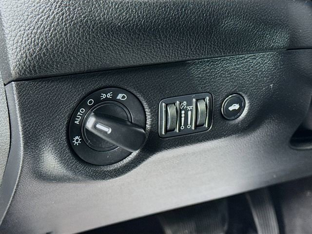 Used 2023 Dodge Challenger GT image 10