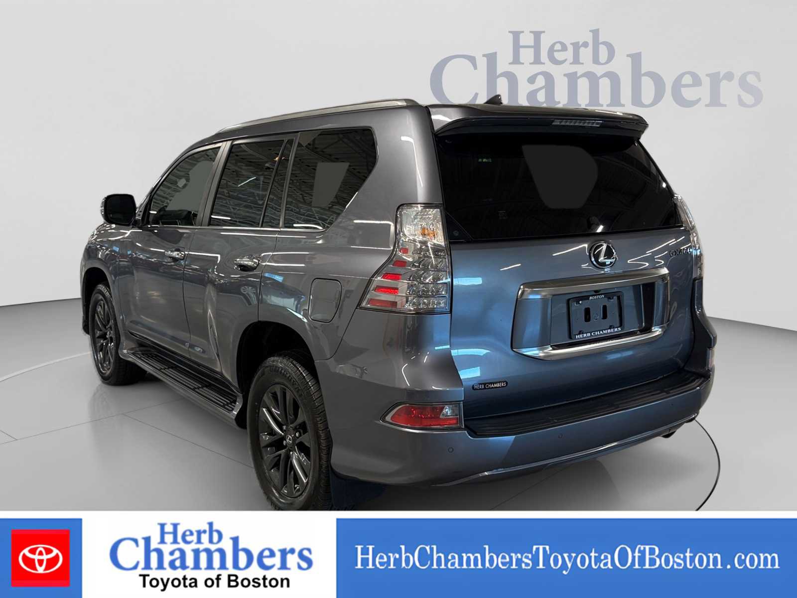 Used 2020 Lexus GX 460 Premium w/ Premium Package AWD/4WD image 3