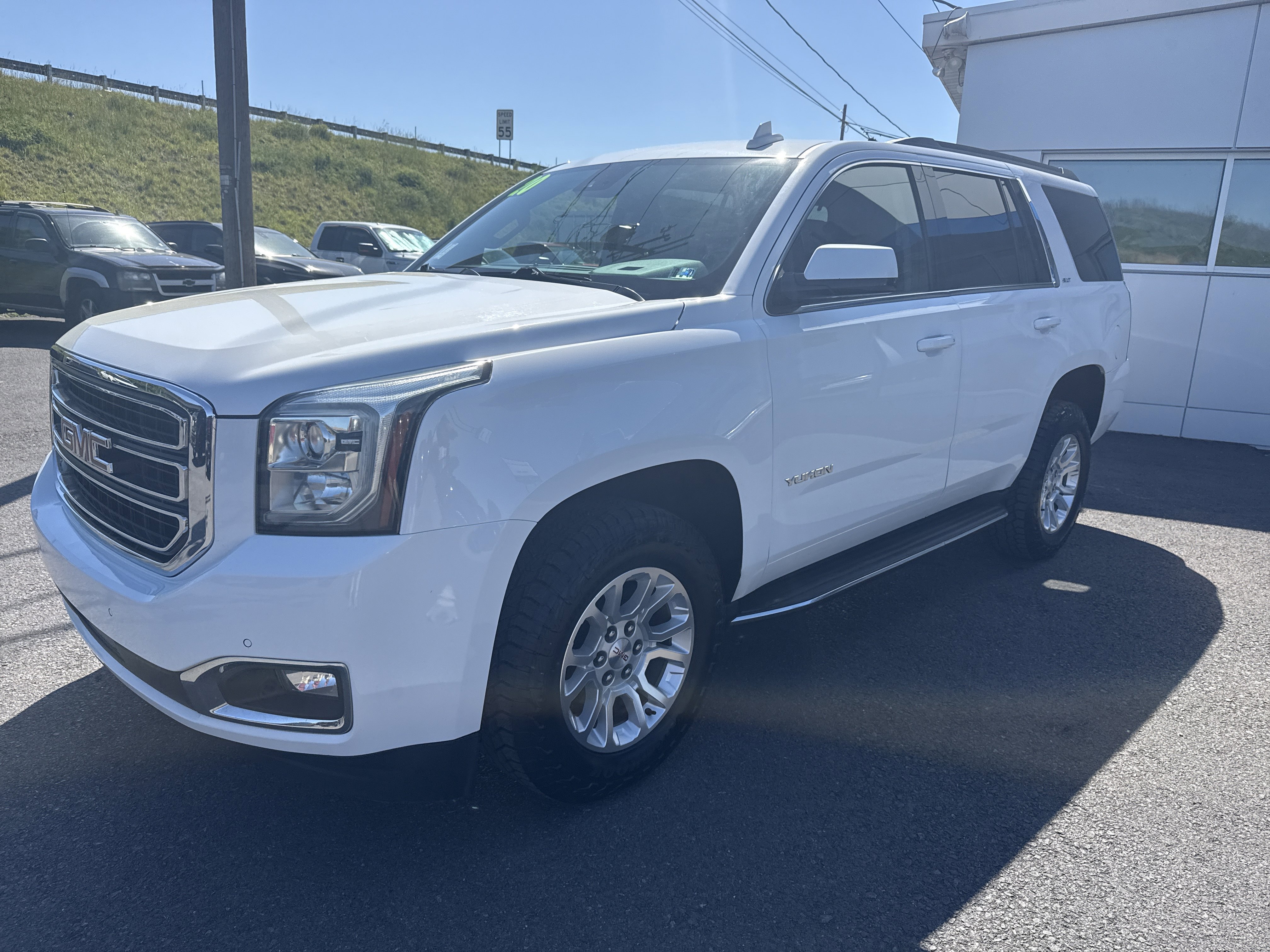 Used 2020 GMC Yukon SLT AWD/4WD image 7