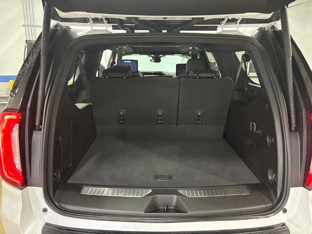 Used 2023 GMC Yukon XL Denali w/ Denali Reserve Package image 26