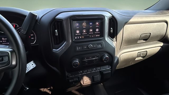 Used 2022 Chevrolet Silverado 2500 Custom w/ Custom Value Package AWD/4WD image 26