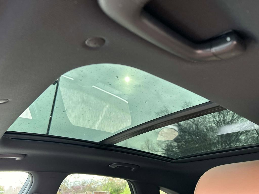 New 2026 Genesis GV70 2.5T Advanced image 27