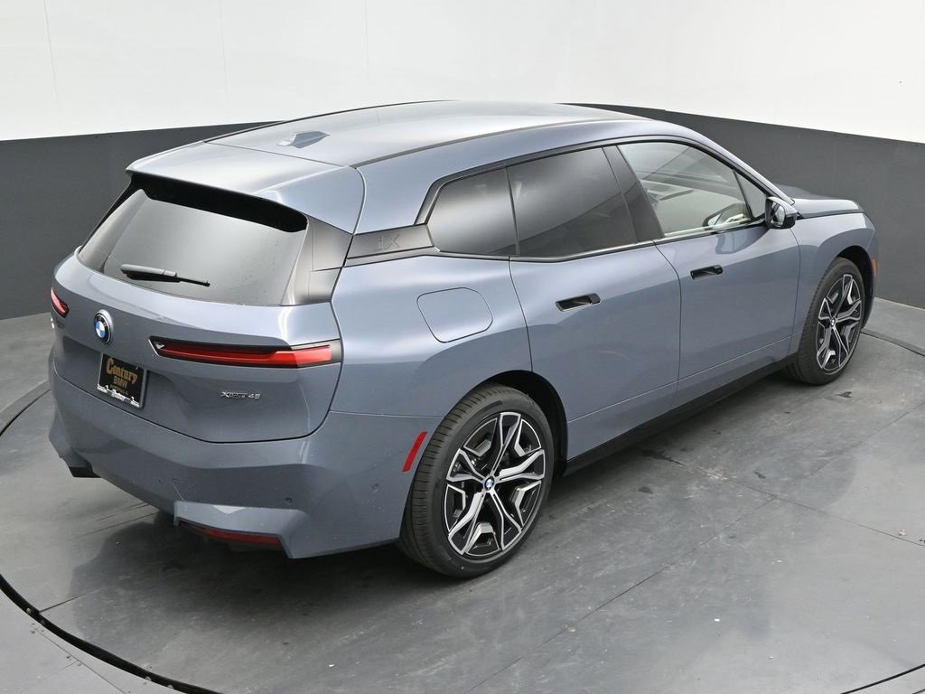 Certified 2026 BMW iX xDrive45 w/ Premium Package image 42