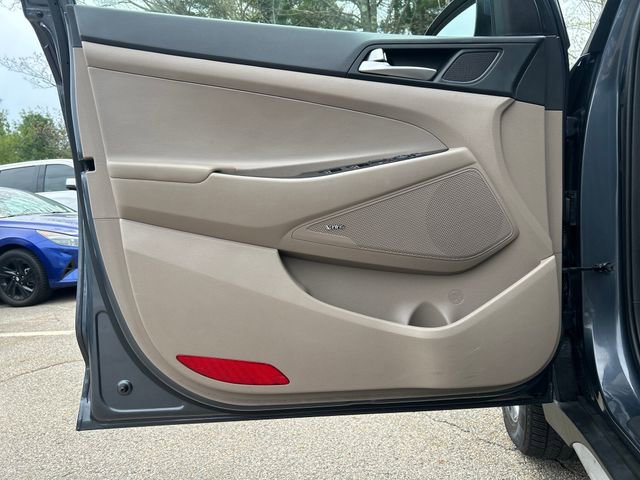 Used 2019 Hyundai Tucson Limited AWD/4WD image 13
