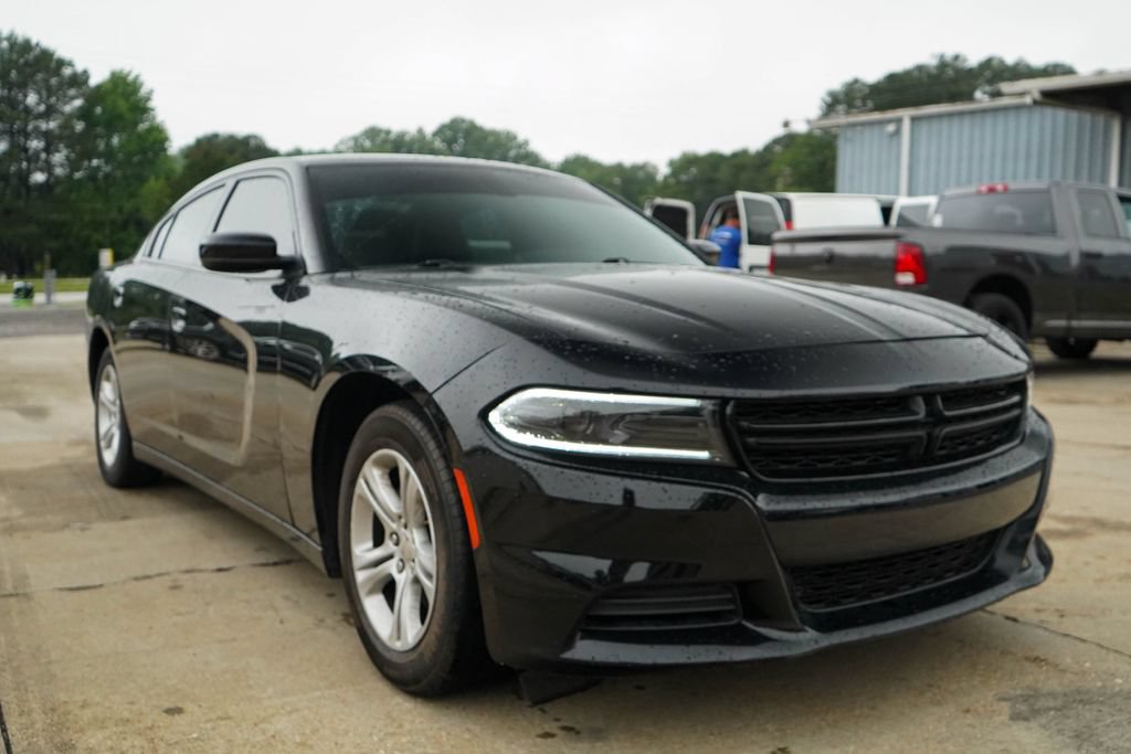 Used 2021 Dodge Charger SXT w/ Leather Interior Group RWD image 34