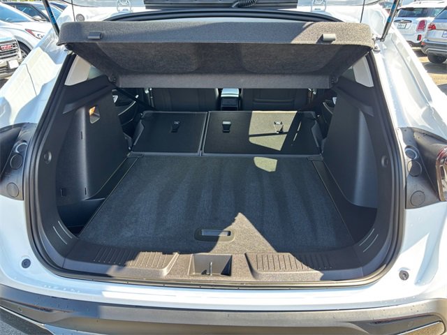 Used 2025 Chevrolet Trax ACTIV w/ Driver Confidence Package image 29