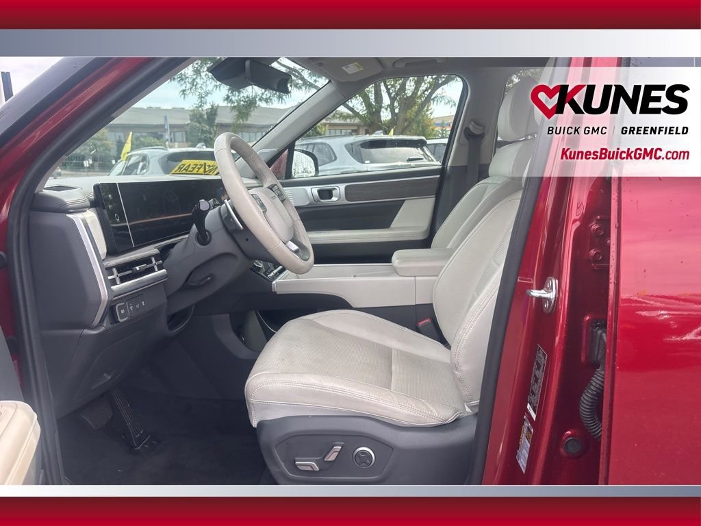 Used 2024 Hyundai Santa Fe Limited image 17