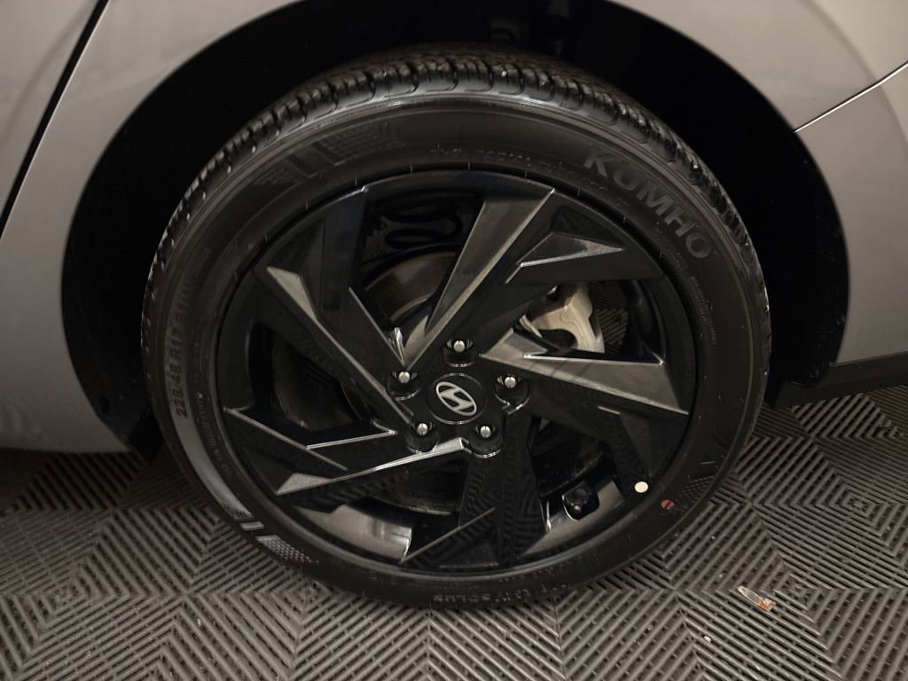 Certified 2026 Hyundai Elantra Sport FWD image 24