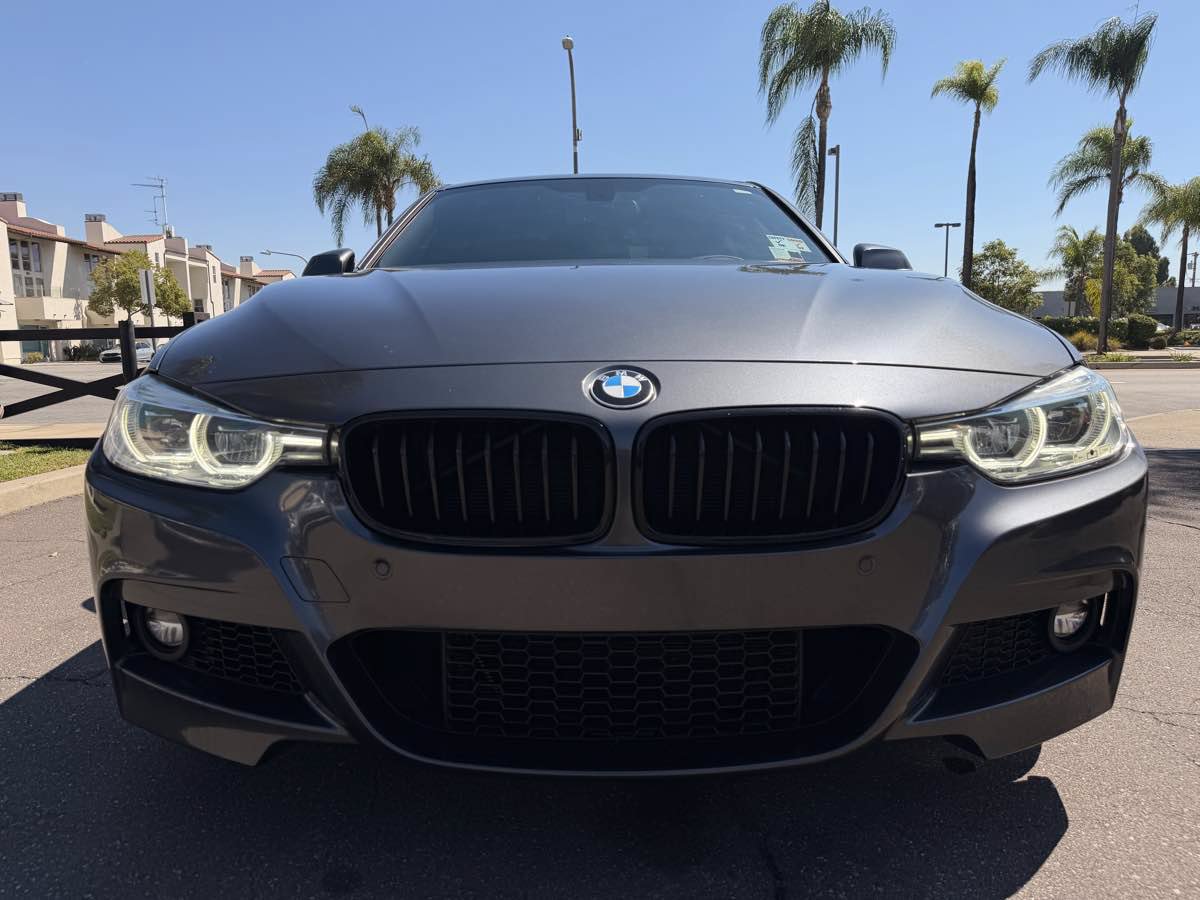 Used 2018 BMW 340i Sedan w/ Premium Package RWD image 12