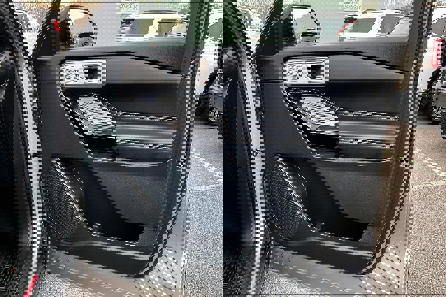 Used 2022 Ford Explorer ST w/ Equipment Group 401A image 20