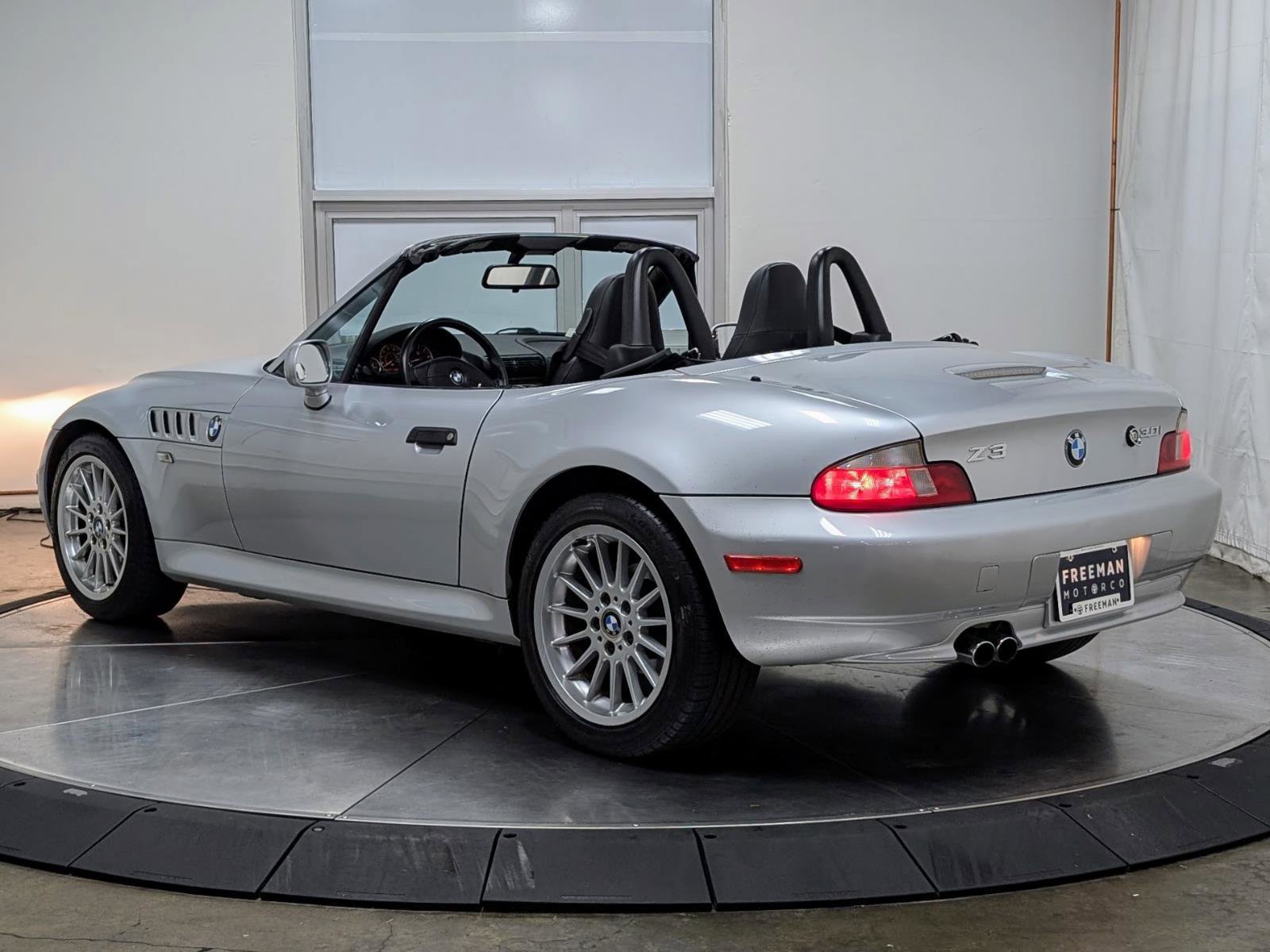 Used 2001 BMW Z3 3.0i image 6