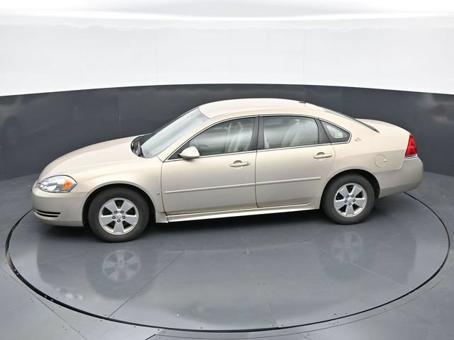 Used 2009 Chevrolet Impala LT FWD image 33