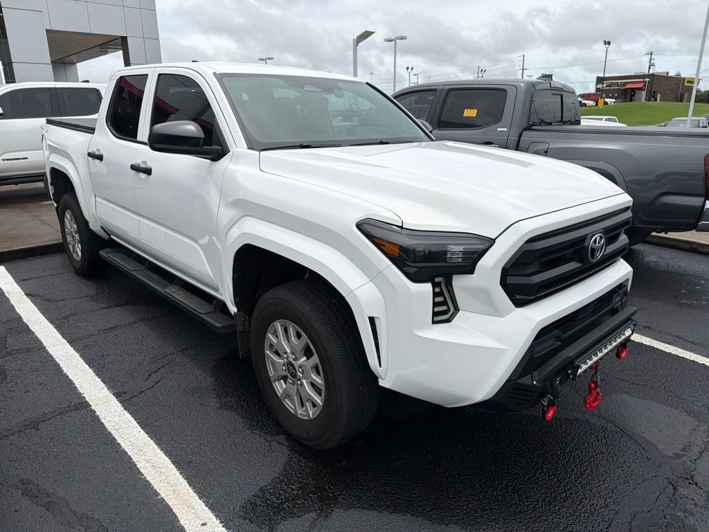 Used 2024 Toyota Tacoma SR RWD image 2