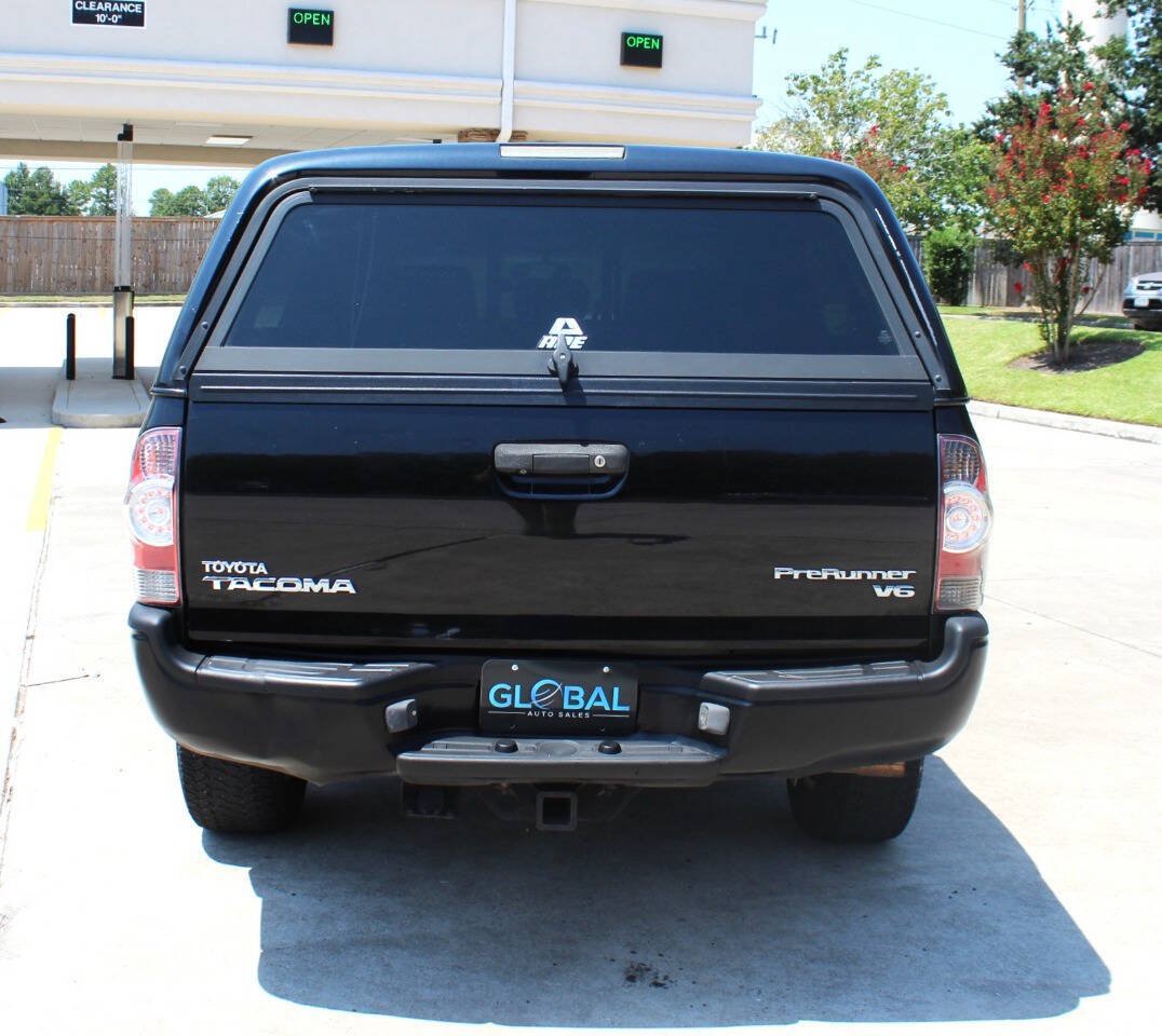 Used 2011 Toyota Tacoma PreRunner w/ TRD Sport Pkg RWD image 6