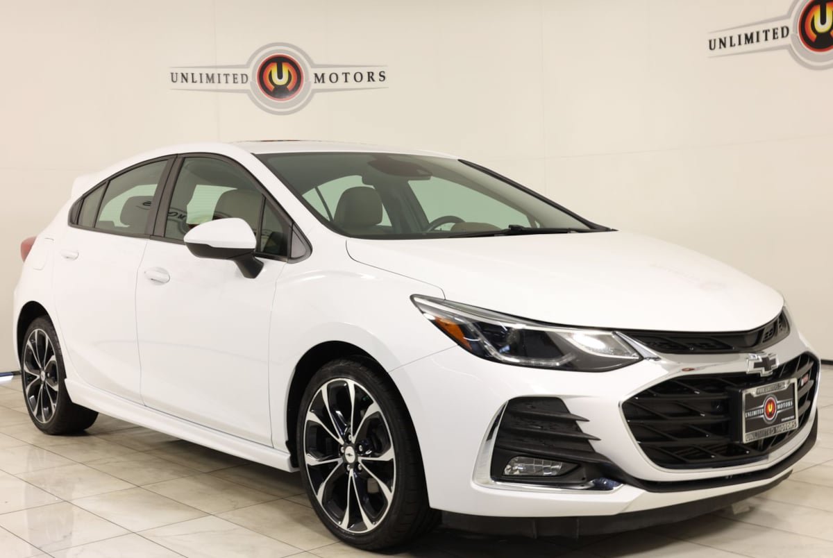 Used 2019 Chevrolet Cruze Premier w/ Sun And Sound Package FWD image 40