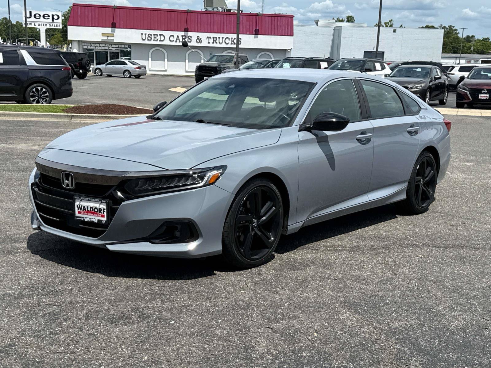 Used 2022 Honda Accord Sport image 6