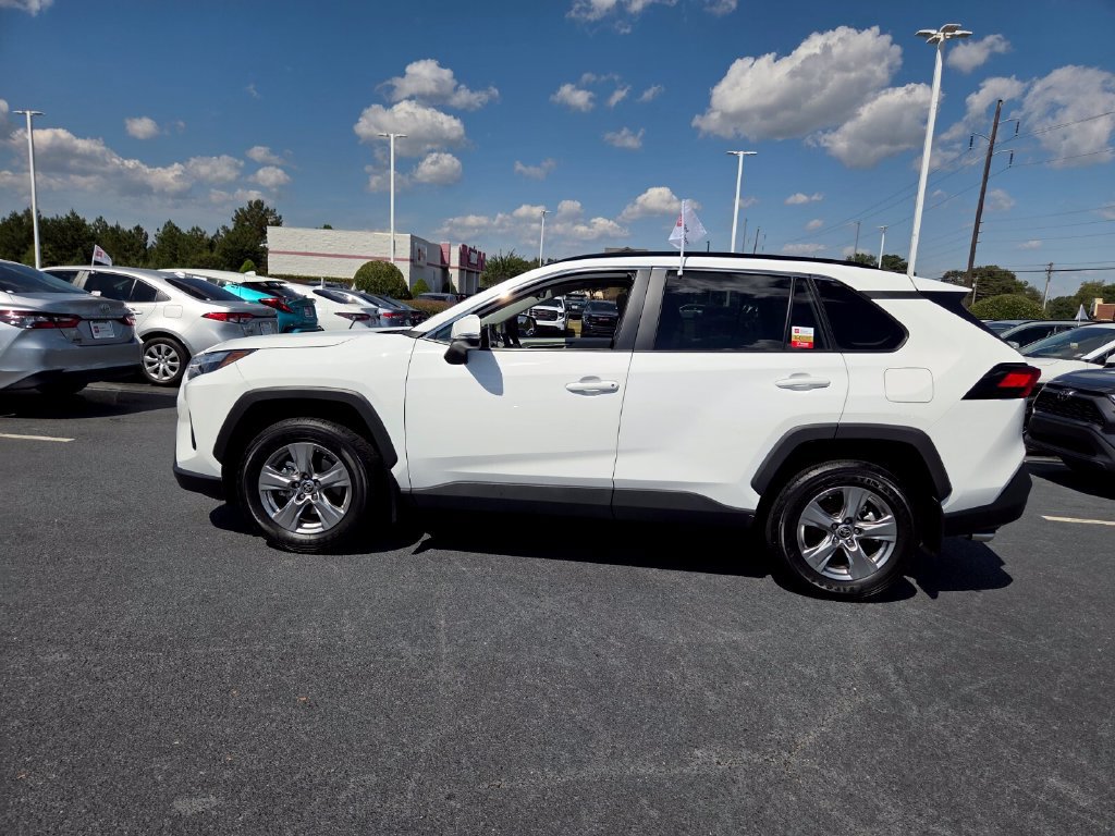 Certified 2024 Toyota RAV4 XLE w/ Convenience Package FWD image 4