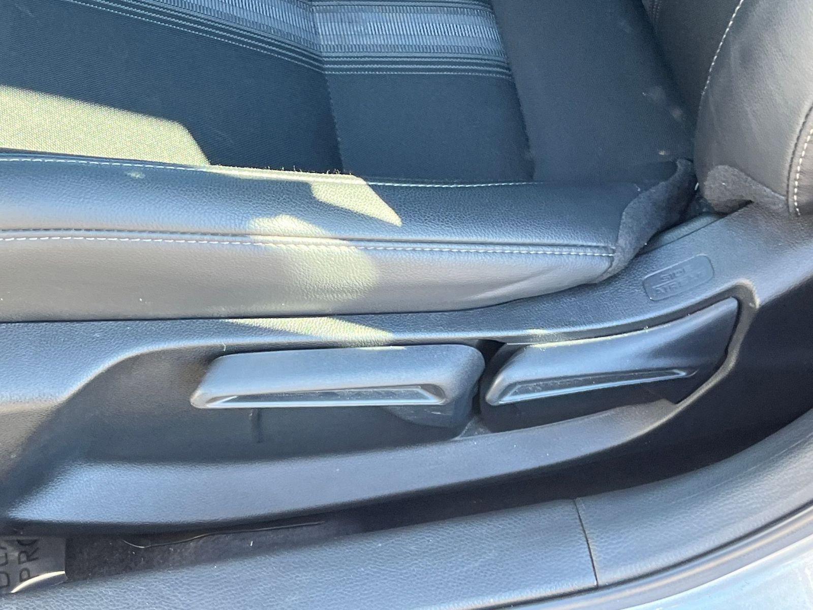 Used 2025 Honda Civic Sport image 23