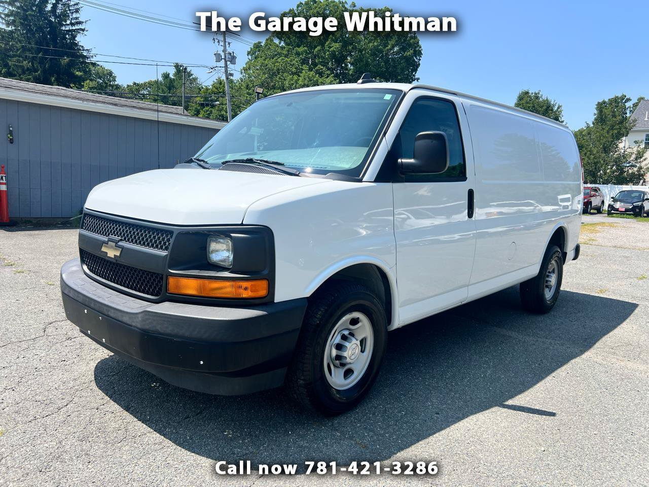 Used 2017 Chevrolet Express 2500 RWD image 1
