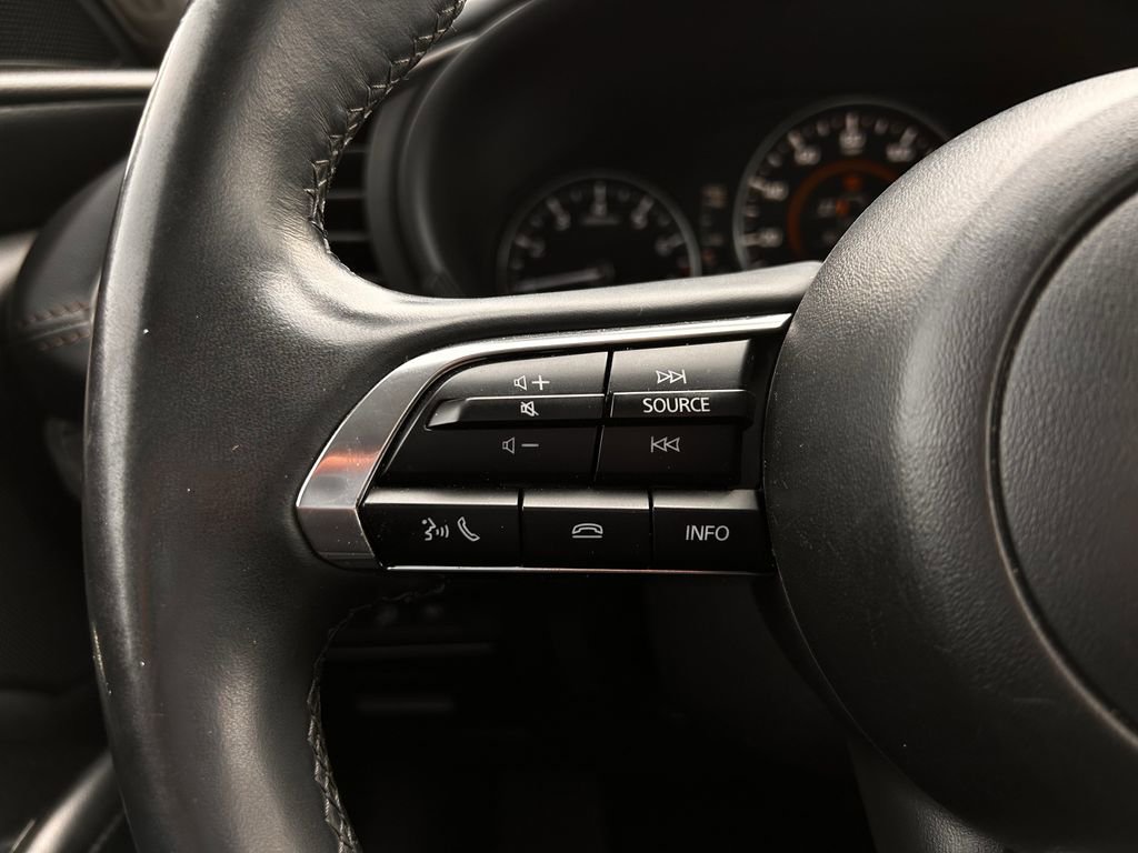 Used 2024 MAZDA MAZDA3 s image 15