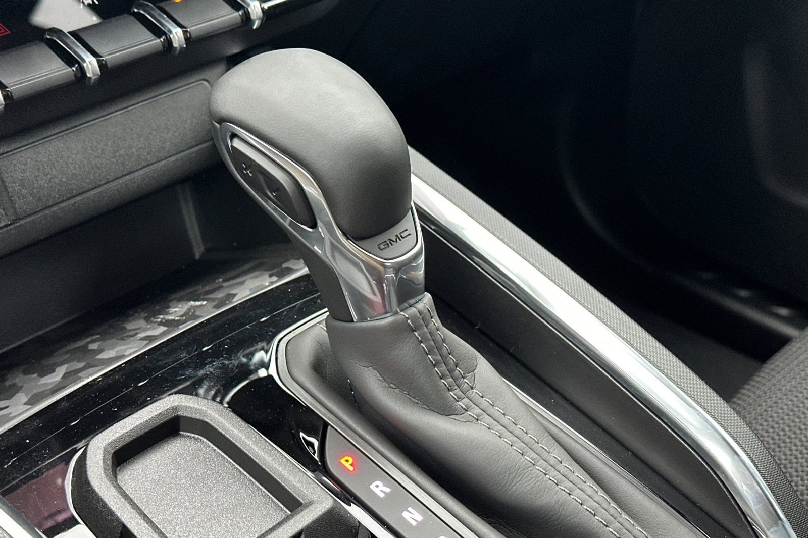 New 2026 GMC Canyon Elevation image 22