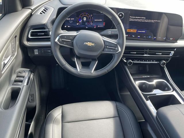 New 2025 Chevrolet Traverse LT w/ Driver Confidence Package image 6