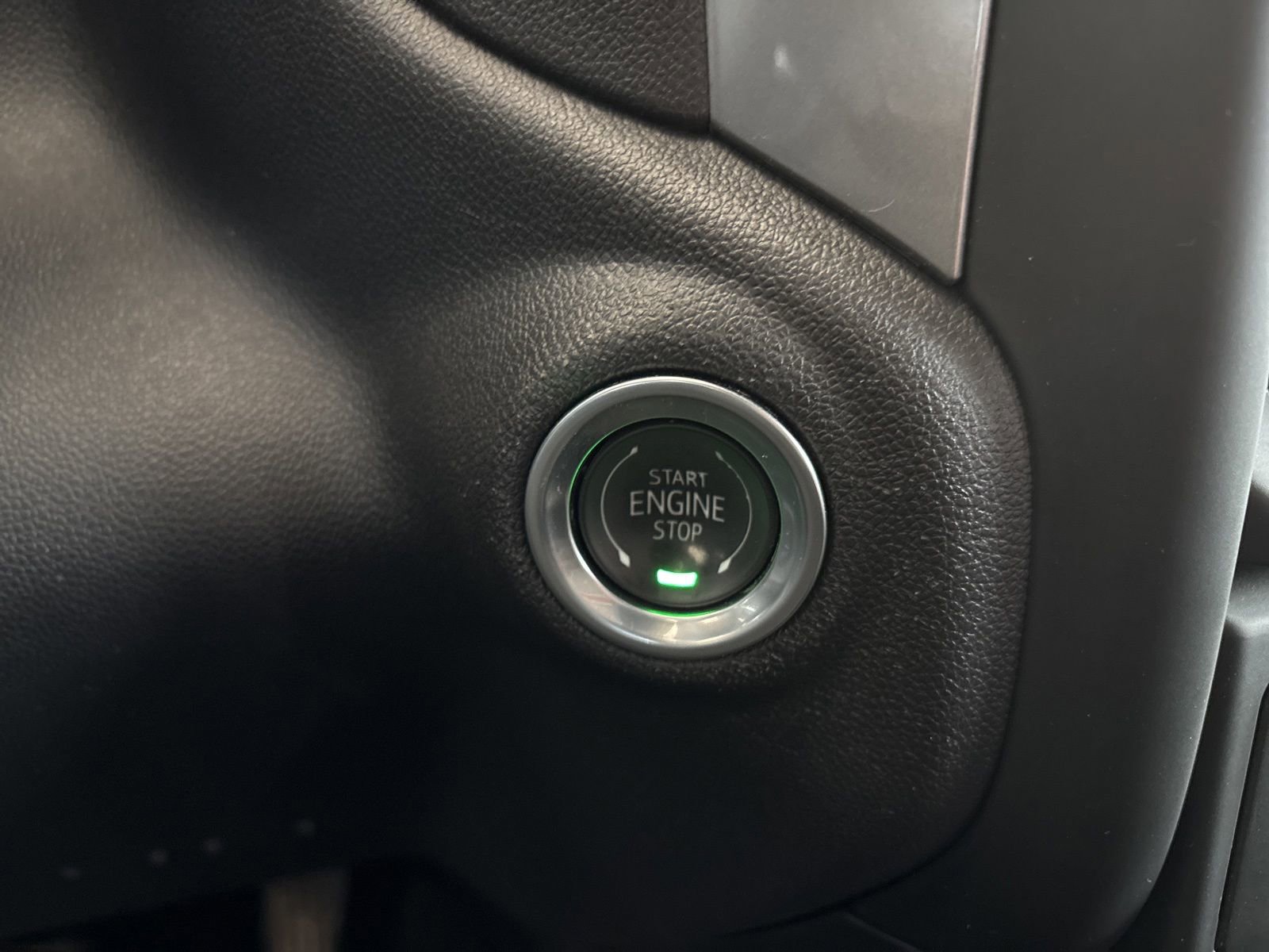 Used 2024 Chevrolet Silverado 1500 Custom AWD/4WD image 22