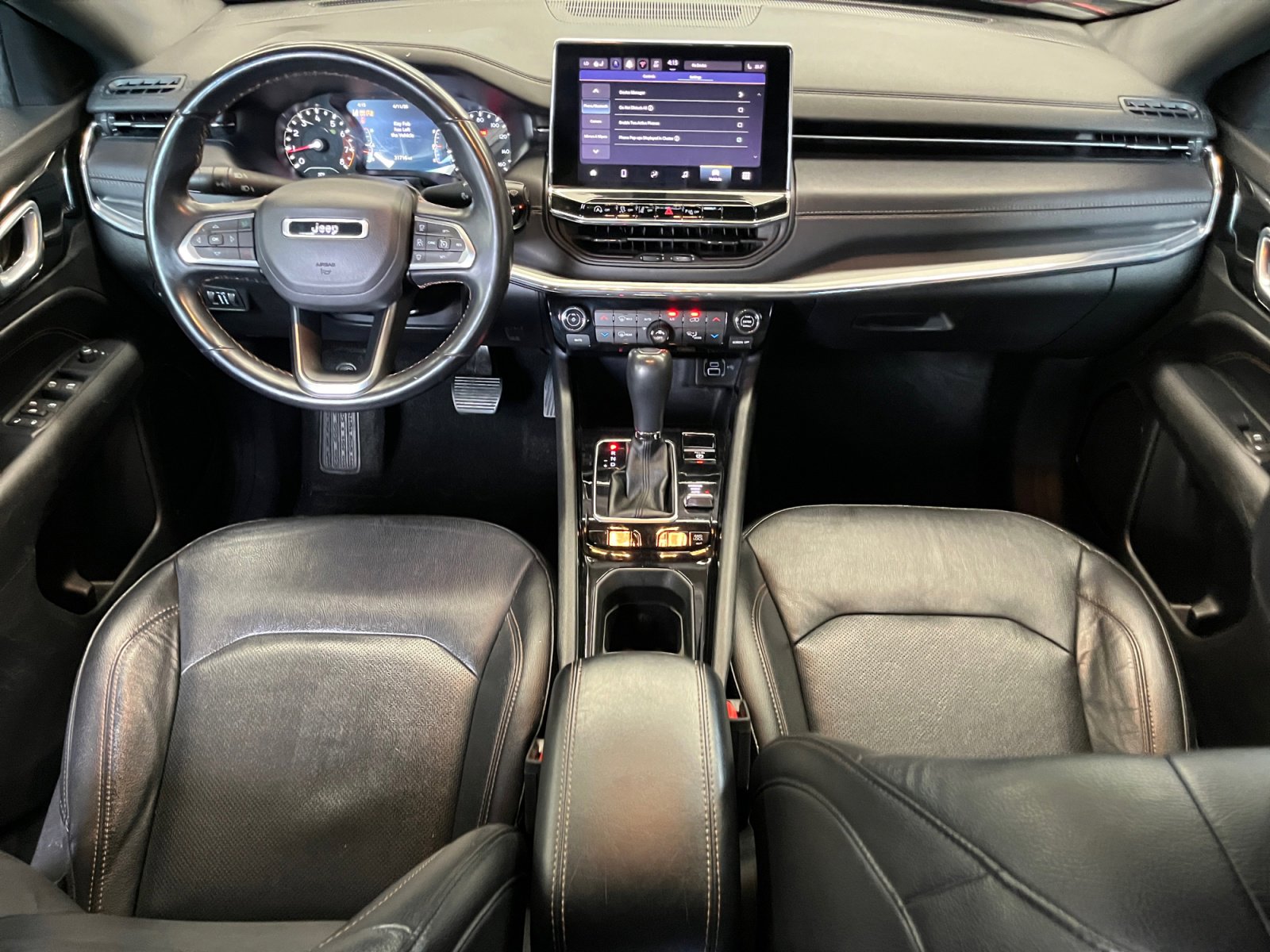 Used 2022 Jeep Compass Limited image 16