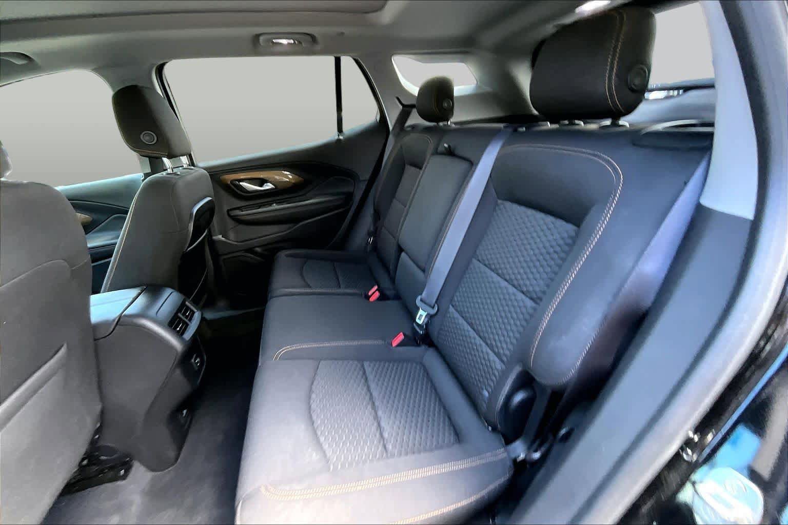 Used 2019 GMC Terrain SLE w/ Driver Convenience Package AWD/4WD image 21