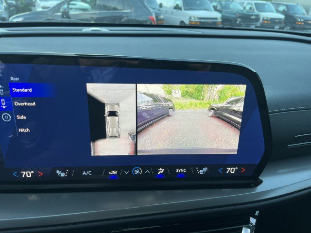 New 2026 Chevrolet Traverse LT w/ Sun and Wheel Package image 14