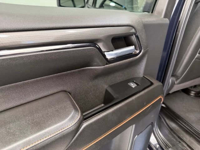 Used 2024 GMC Sierra 1500 AT4 w/ Technology Package AWD/4WD image 21