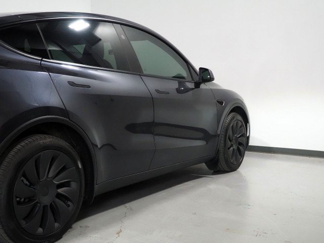 Used 2026 Tesla Model Y Long Range AWD/4WD image 63