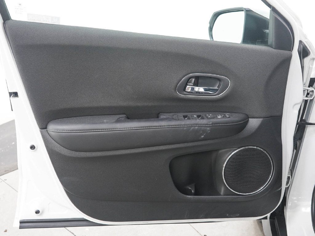 Used 2021 Honda HR-V EX image 19