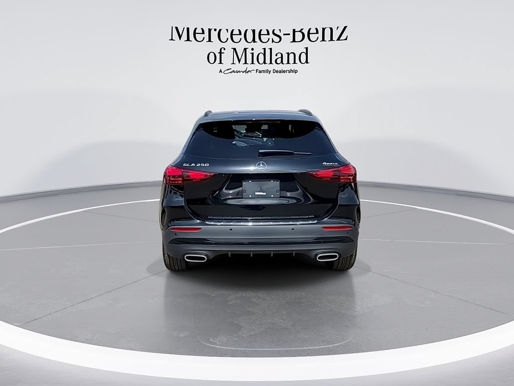 New 2025 Mercedes-Benz GLA 250 4MATIC image 7