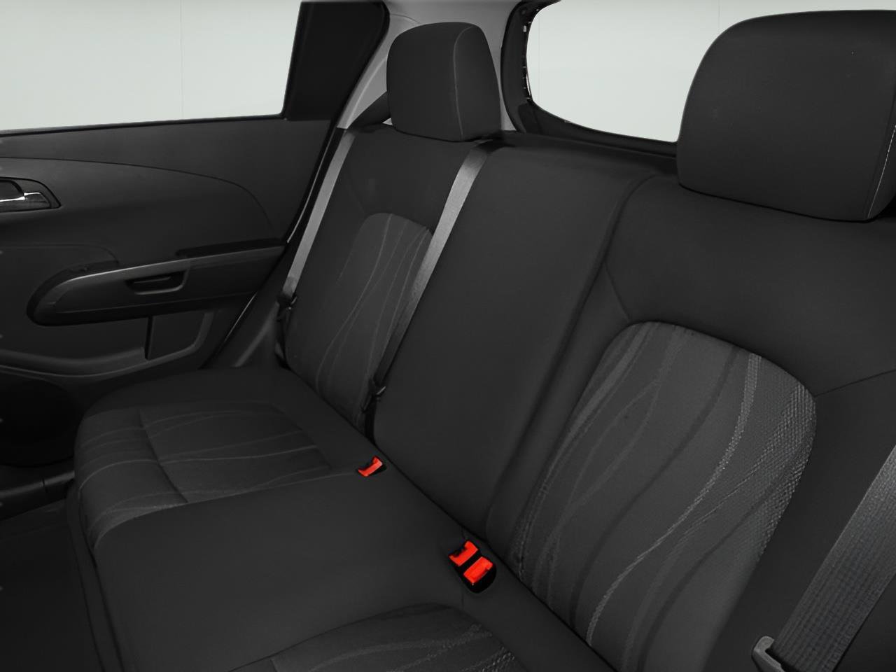 Used 2016 Chevrolet Sonic LT FWD image 45