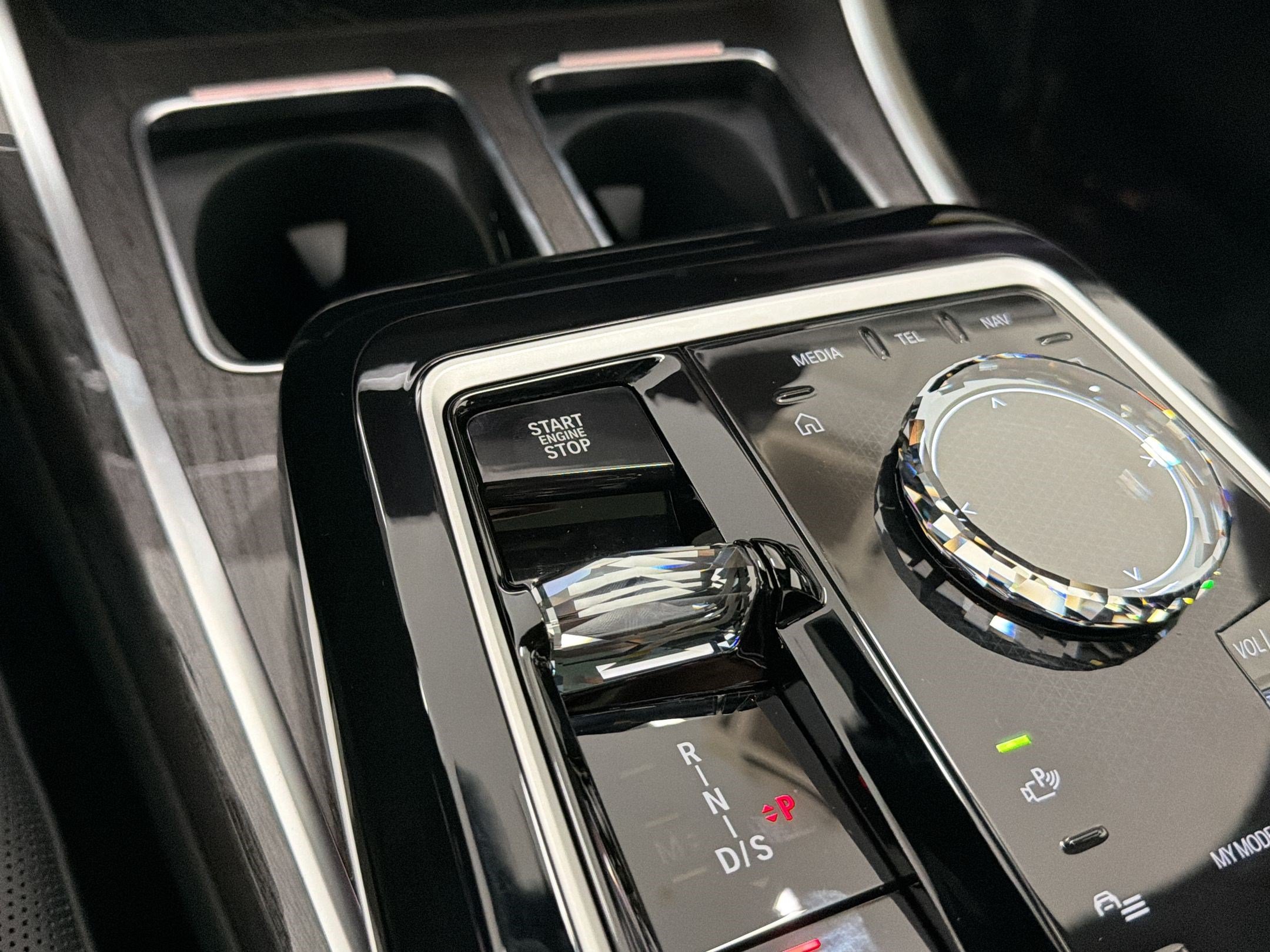 New 2026 BMW 740i xDrive AWD/4WD image 15
