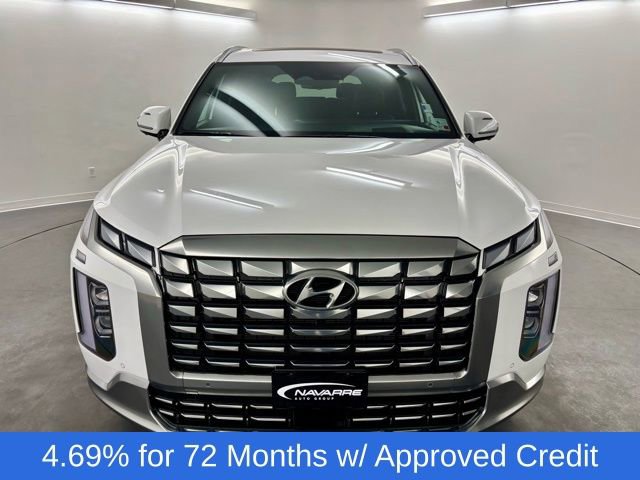 Used 2024 Hyundai Palisade Calligraphy image 2