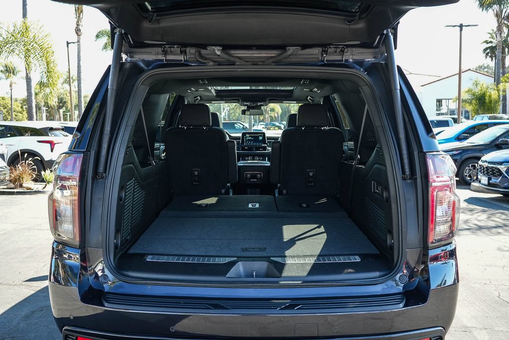 Used 2023 Chevrolet Suburban Z71 w/ Luxury Package AWD/4WD image 25