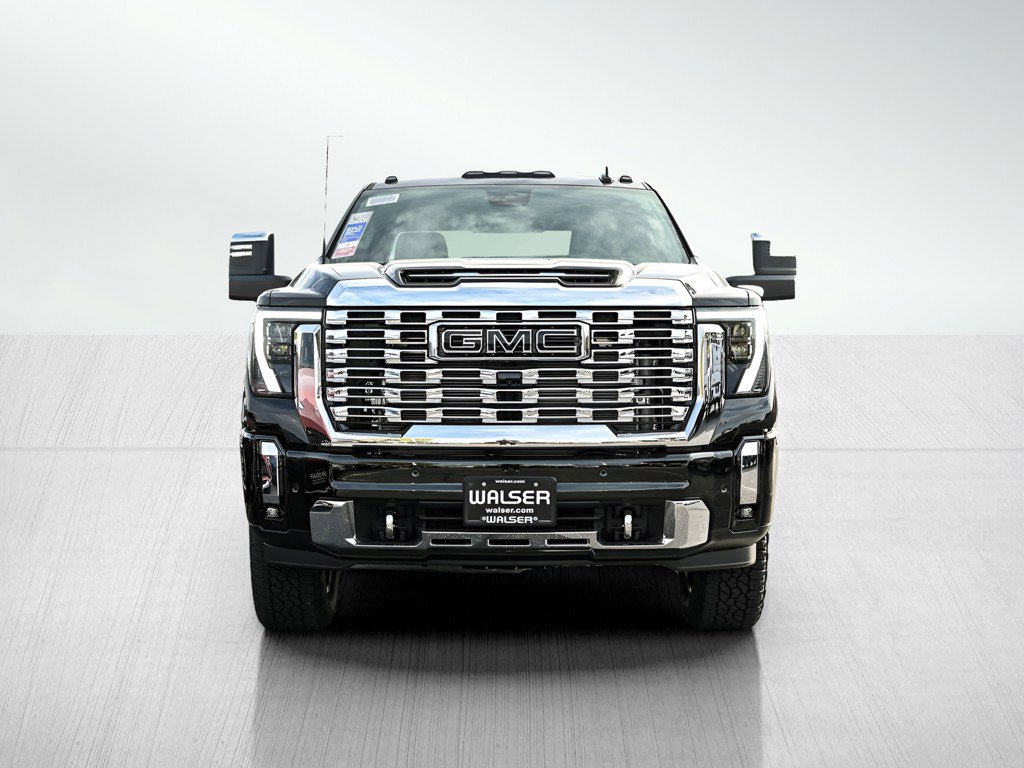 New 2026 GMC Sierra 3500 Denali w/ Denali Reserve Package image 2