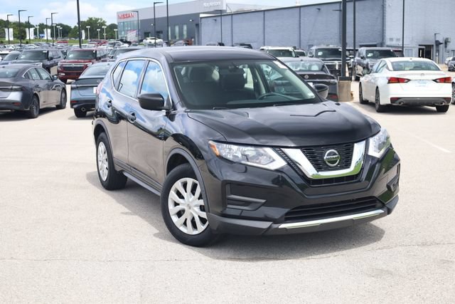 Used 2018 Nissan Rogue S FWD image 2