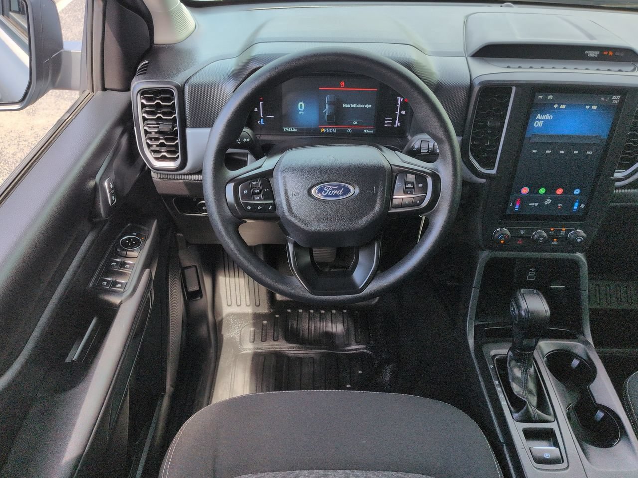 Used 2024 Ford Ranger XL w/ Trailer Tow Package RWD image 16