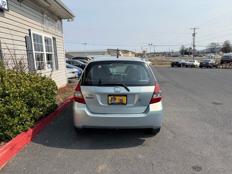 Used 2007 Honda Fit image 6