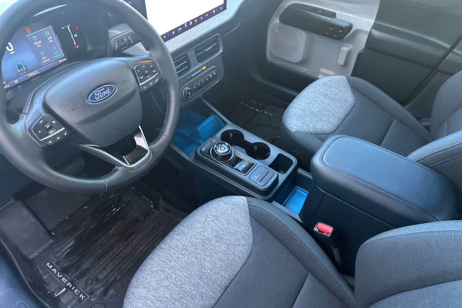 Used 2025 Ford Maverick XLT w/ Equipment Group 301A AWD/4WD image 11