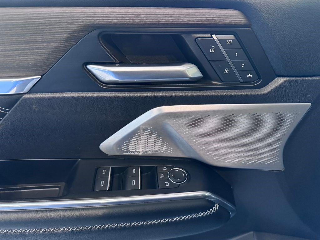 Certified 2024 GMC Acadia Denali w/ Super Cruise Package image 28